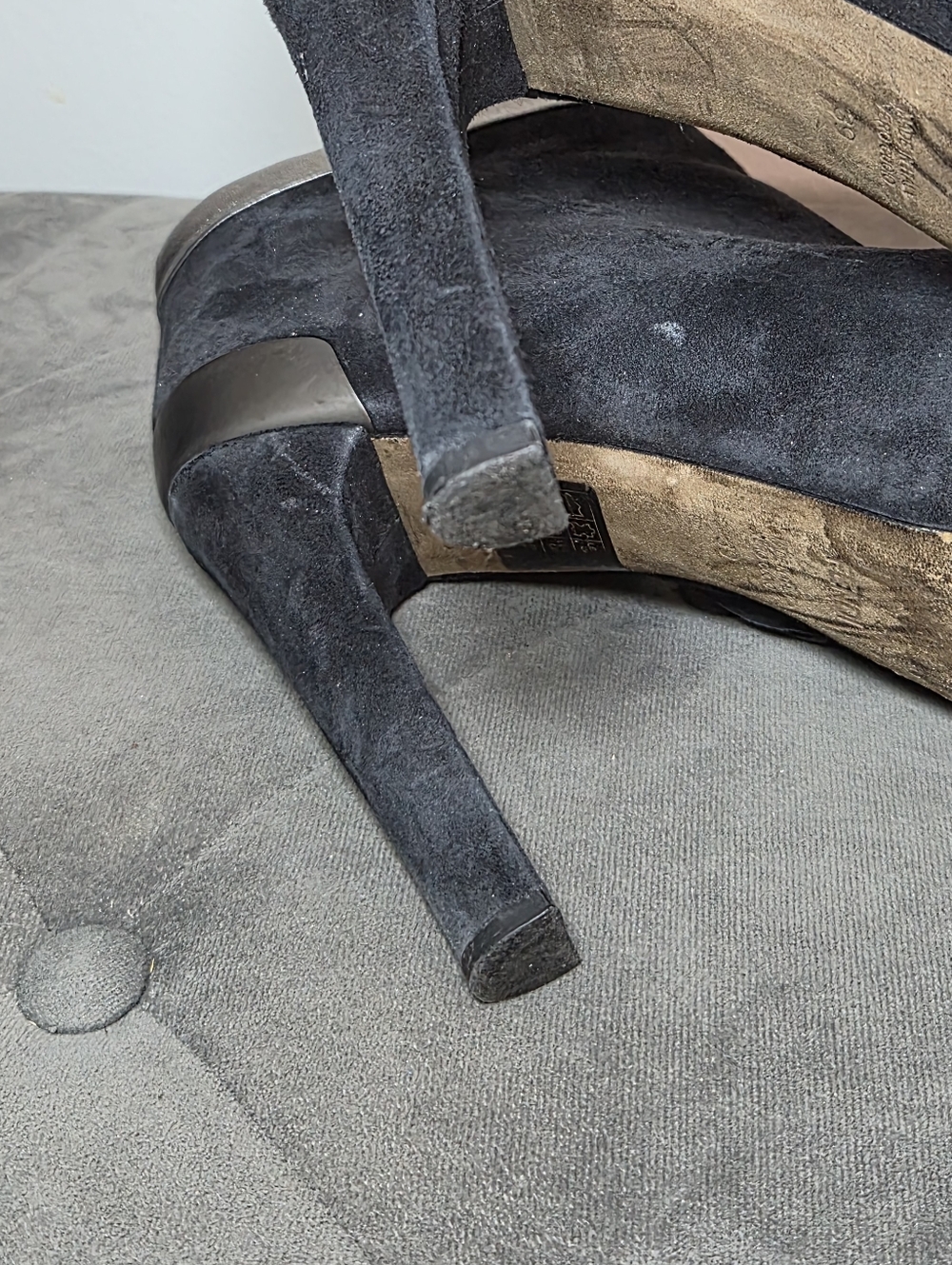 Vintage Fendi Black Suede High-Heel Ankle Boots with Metallic Trim 39 - Picture 16 of 16